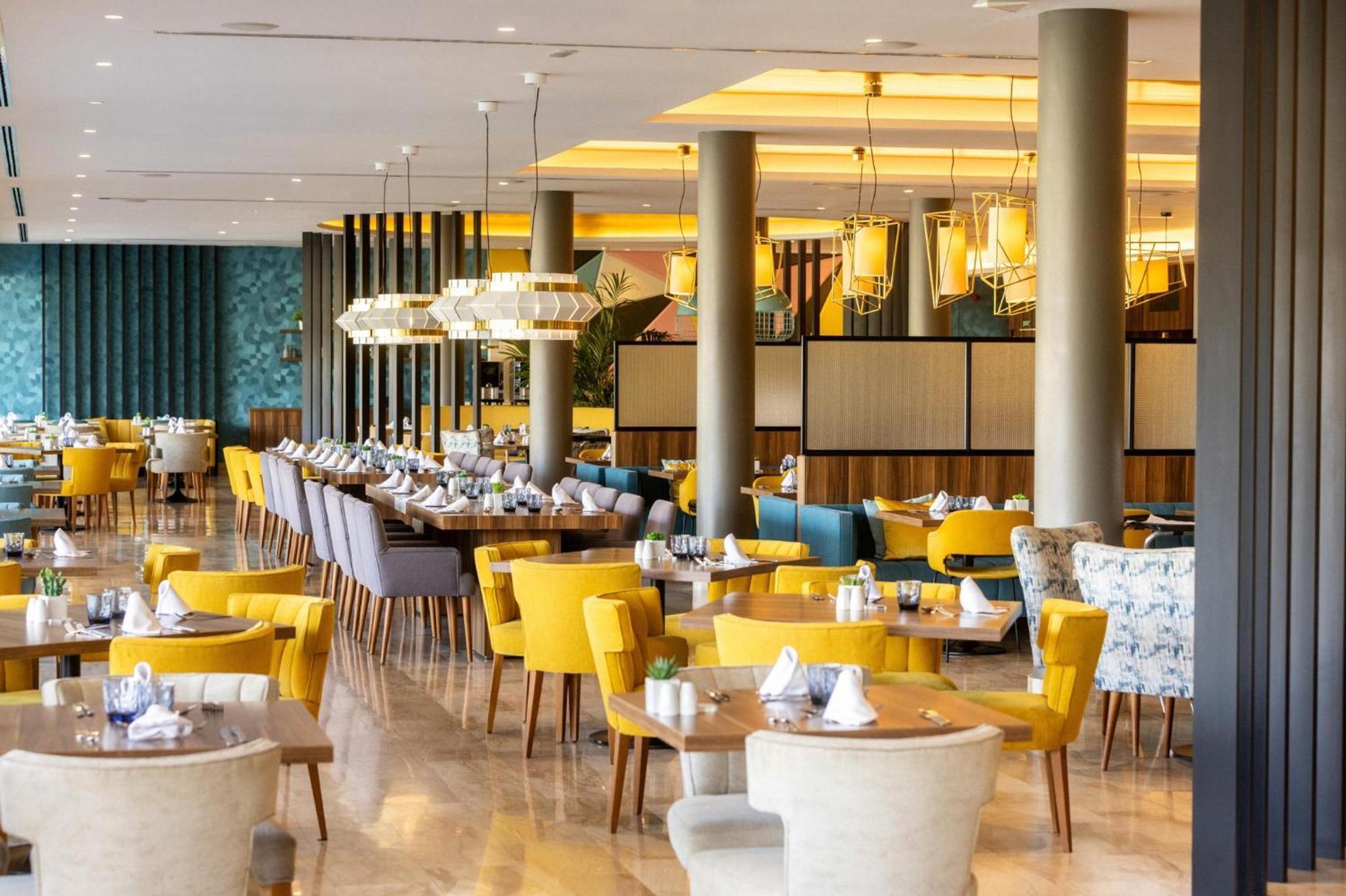 Lägenhetshotell Zafiro Palace 5*