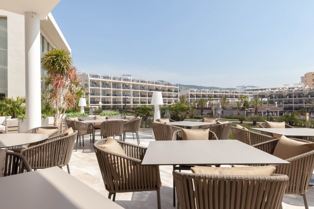 Zafiro Palace Lägenhetshotell 5*